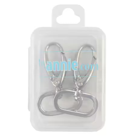 Silver metal swivel snap hooks packaged in clear plastic.