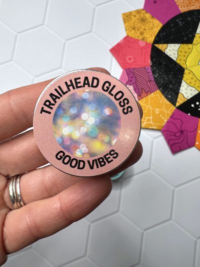 good vibes thread gloss