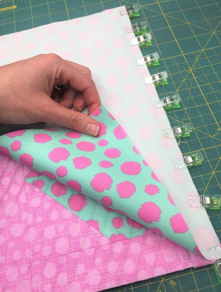 Total Eclipse Heart Pouch Tutorial - Kustom Kwilts